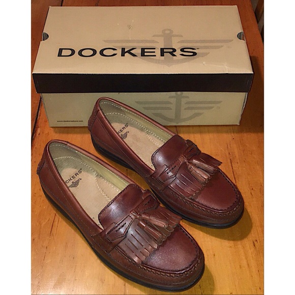 dockers loafers